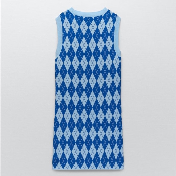 Zara Diamond Sweater Dress - Picture 4 of 10
